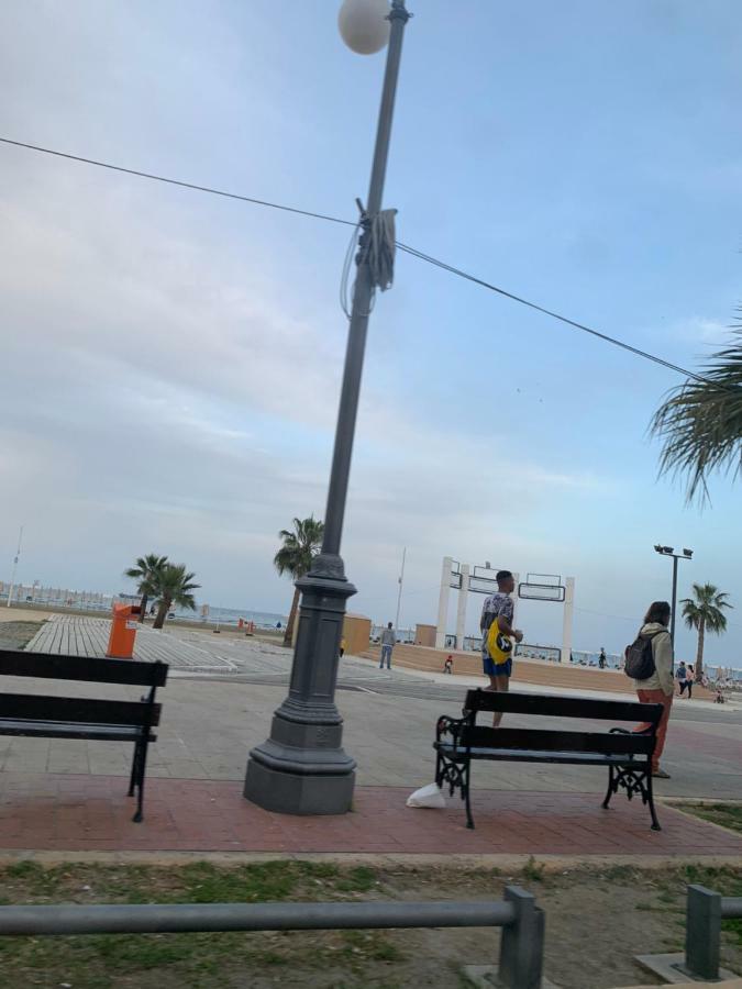 Tony'S Boutique Apartment Larnaca Dış mekan fotoğraf