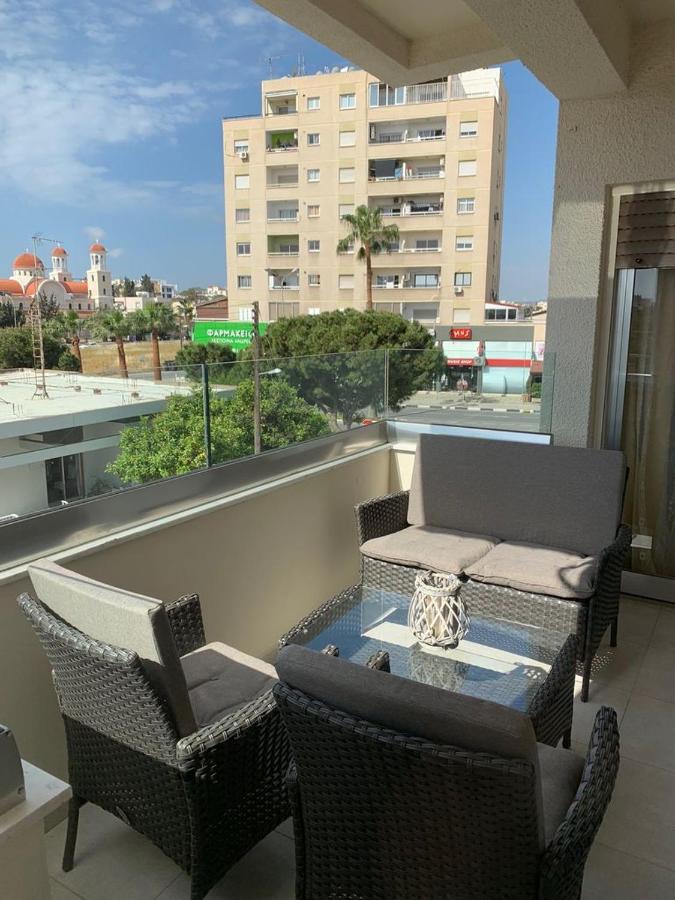 Tony'S Boutique Apartment Larnaca Dış mekan fotoğraf