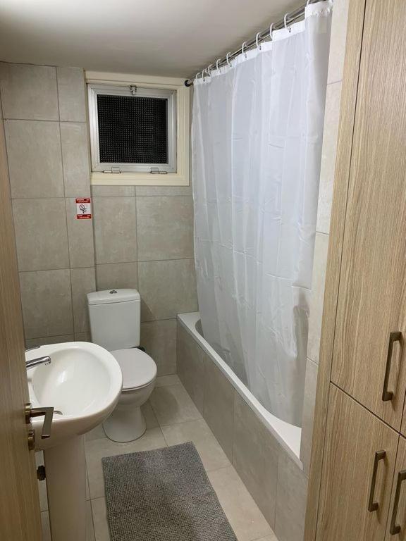Tony'S Boutique Apartment Larnaca Dış mekan fotoğraf